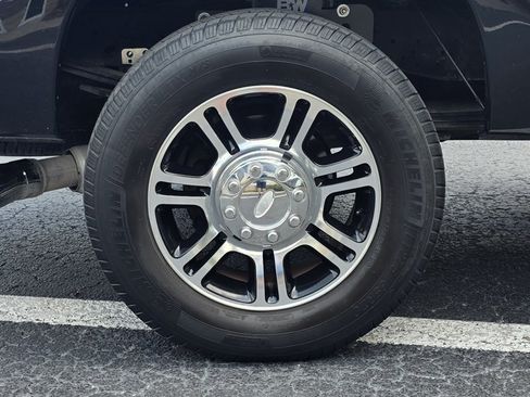 Used 2014 Ford F250 Platinum w/ FX4 Off-Road Package AWD/4WD image 42