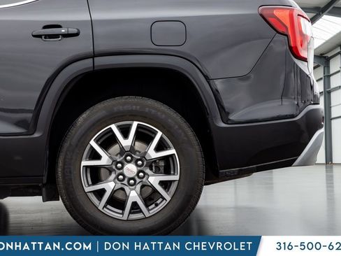 Used 2020 GMC Acadia SLE w/ Driver Convenience Package FWD image 30