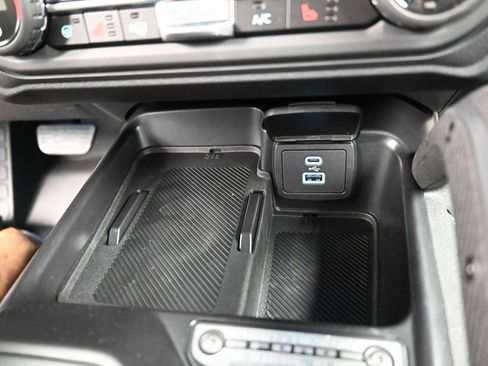 New 2025 Ford Bronco Badlands image 37