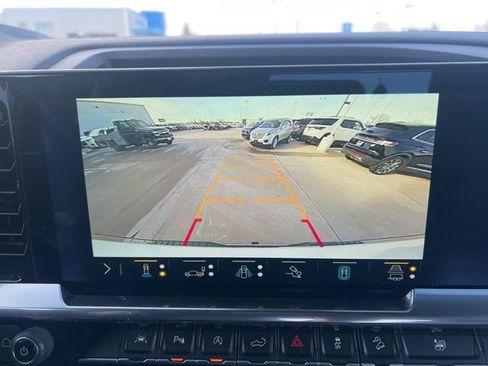 Used 2023 Chevrolet Silverado 1500 LTZ image 24