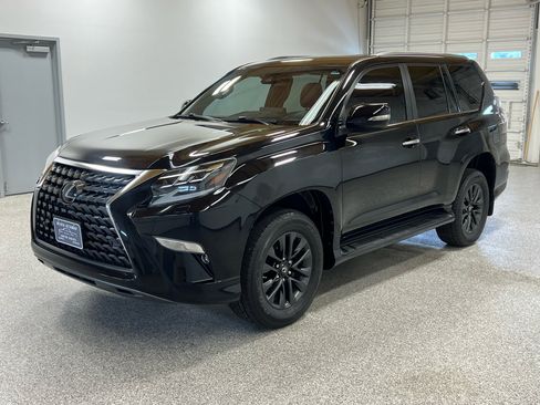 Used 2022 Lexus GX 460 Premium w/ Premium Package image 8