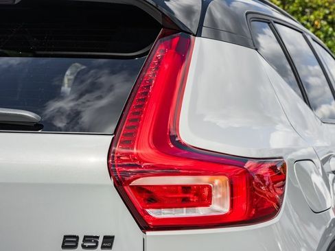 New 2026 Volvo XC40 B5 Ultra w/ Protection Package Premier image 6