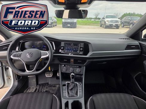 Used 2024 Volkswagen Jetta Sport FWD image 18