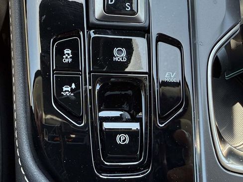 Used 2024 Lexus NX 350h AWD image 21