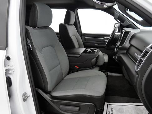 Used 2022 RAM 1500 Big Horn AWD/4WD image 15