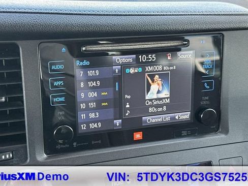 Used 2016 Toyota Sienna Limited FWD image 28