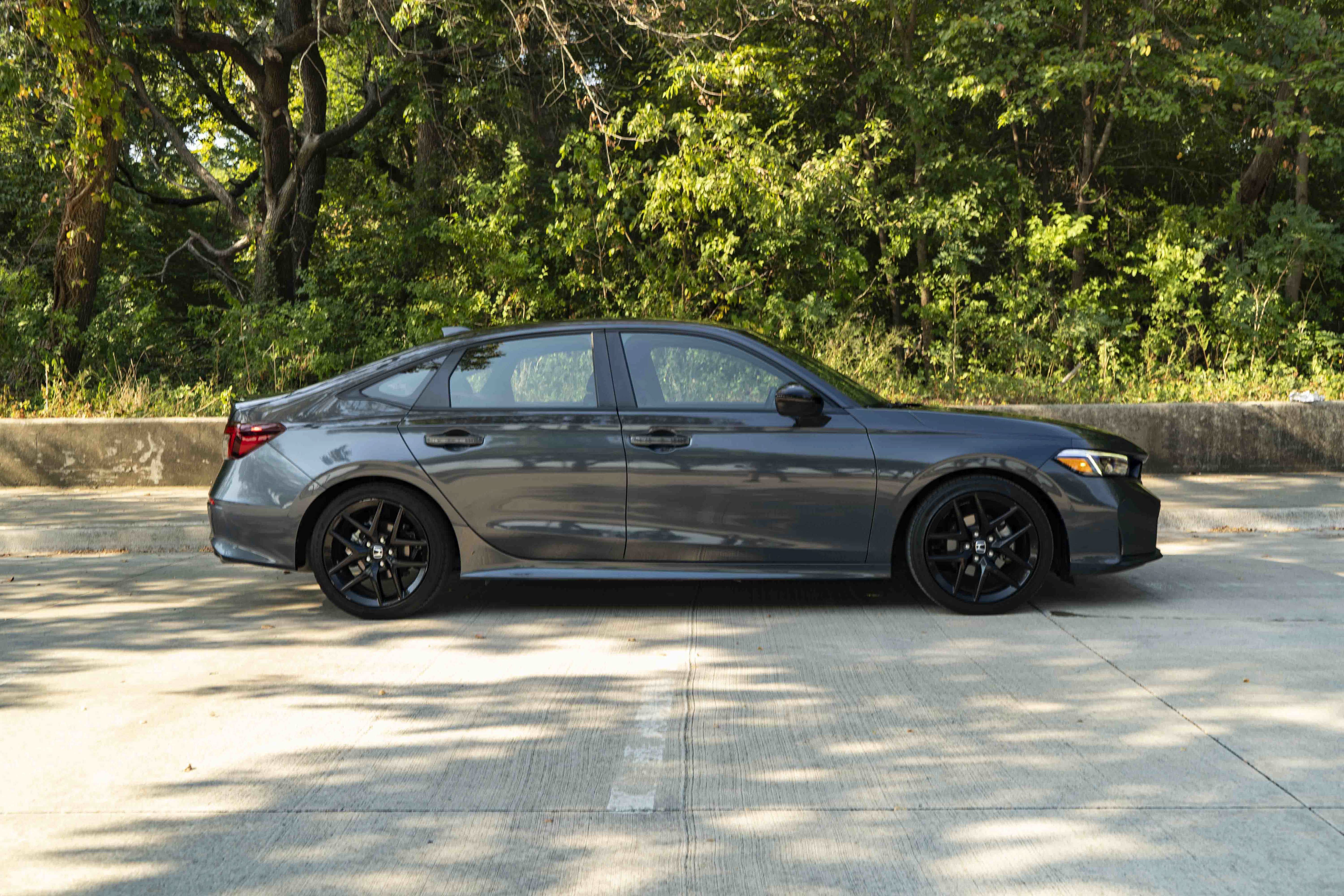 Used 2025 Honda Civic Sport image 10