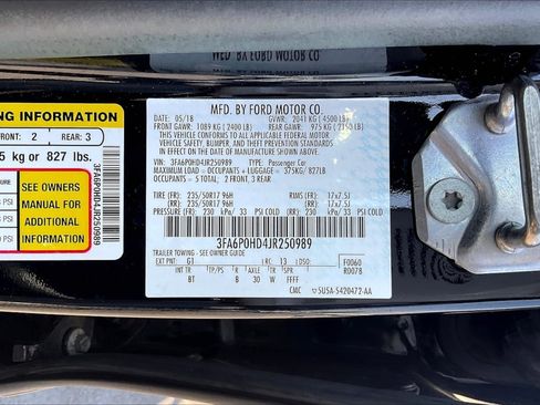Used 2018 Ford Fusion SE w/ Fusion SE Technology Package FWD image 34