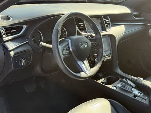 Used 2023 INFINITI QX50 Sport image 10