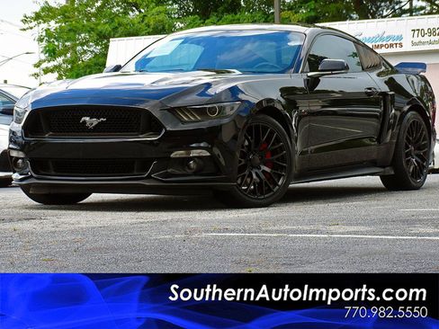 Used 2017 Ford Mustang GT Premium w/ Equipment Group 401A RWD image 1