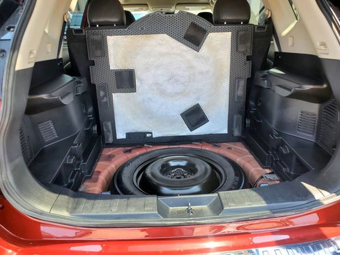 Used 2019 Nissan Rogue SL w/ Premium Package AWD/4WD image 52