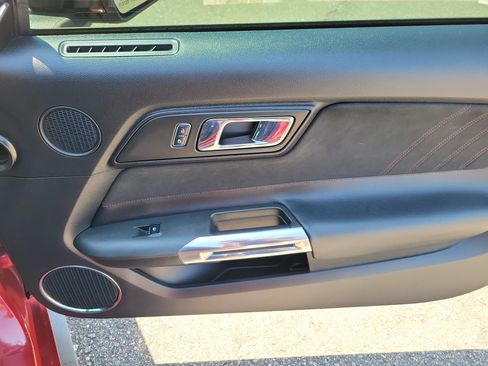 Used 2016 Ford Mustang GT Premium RWD image 15