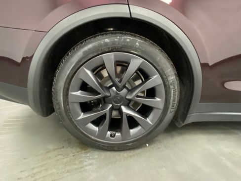 Used 2023 Tesla Model X AWD/4WD image 17