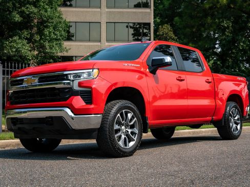 Used 2024 Chevrolet Silverado 1500 LT w/ All Star Edition Plus AWD/4WD image 1