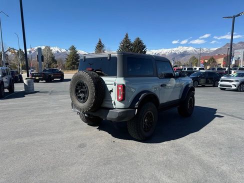 Used 2022 Ford Bronco Wildtrak image 3