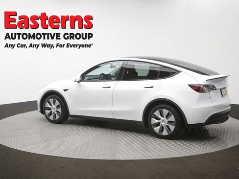 Used 2023 Tesla Model Y Long Range AWD/4WD image 57