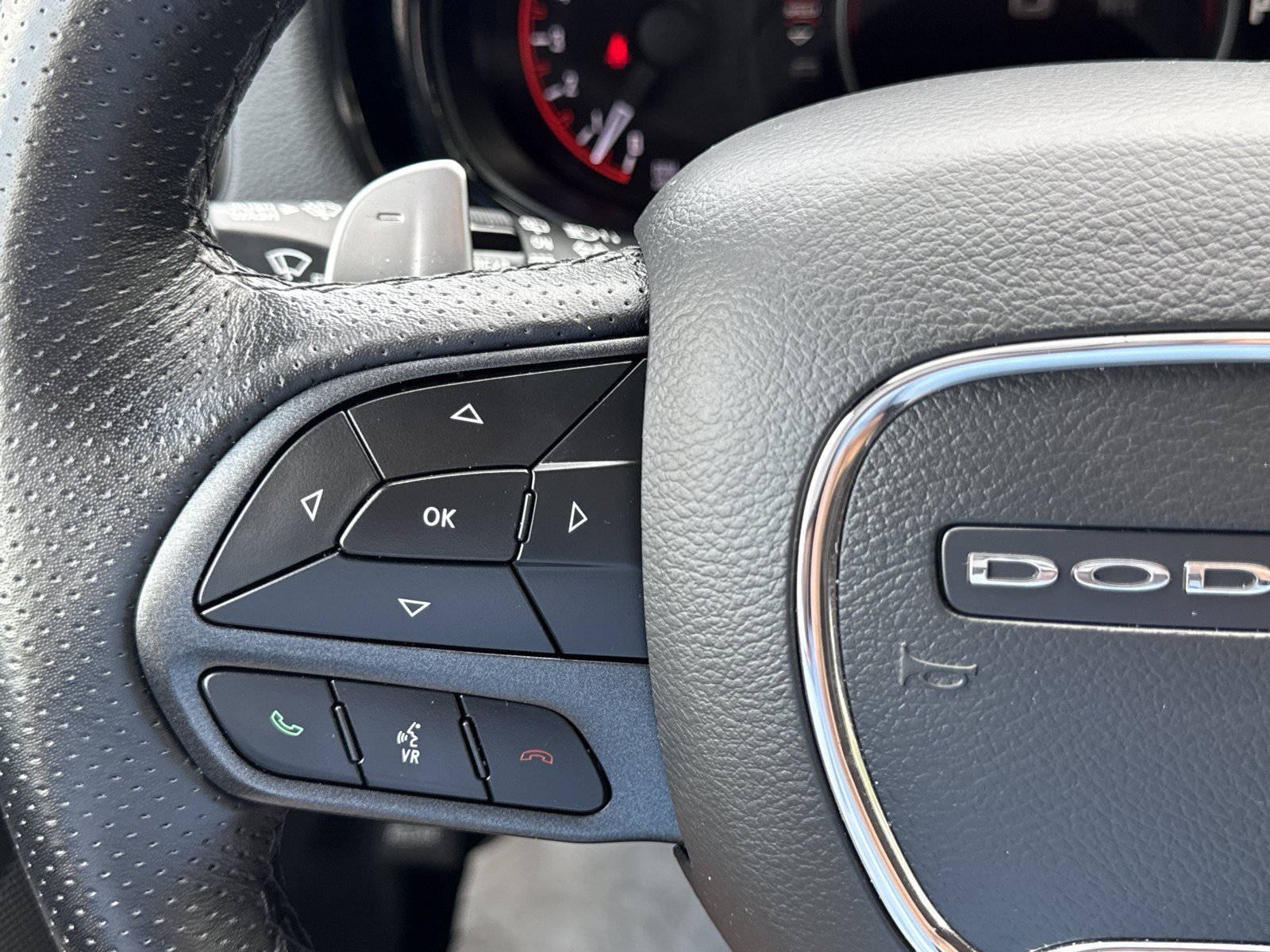 Used 2025 Dodge Durango GT RWD image 22