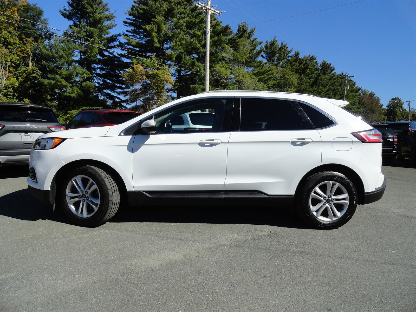 Used 2020 Ford Edge SEL AWD/4WD image 8
