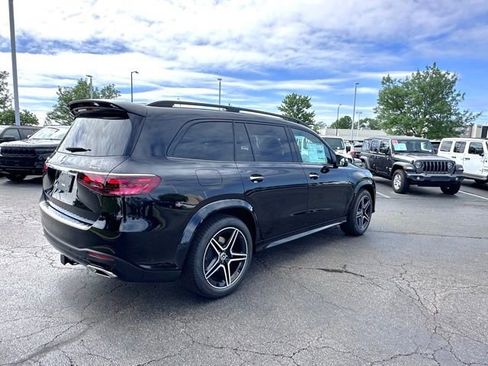 New 2026 Mercedes-Benz GLS 450 4MATIC image 12