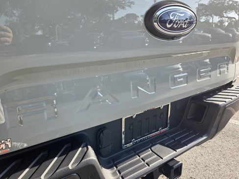 Used 2024 Ford Ranger XLT w/ FX4 Off-Road Package AWD/4WD image 18