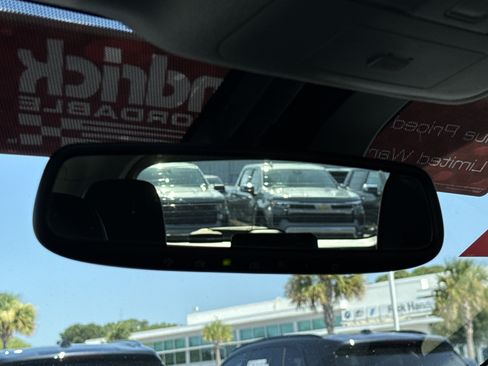 Used 2015 Toyota Prius V Five w/ Advanced Technology Package FWD image 26