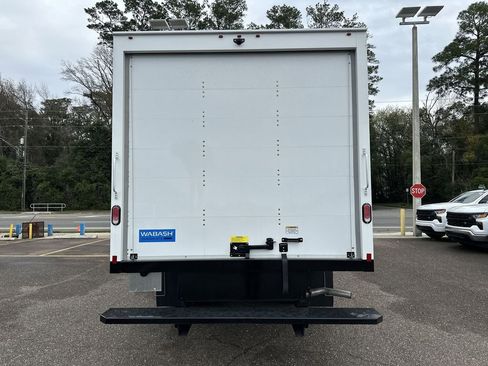 New 2024 Chevrolet Express 3500 Work Van w/ Power Convenience Package image 14