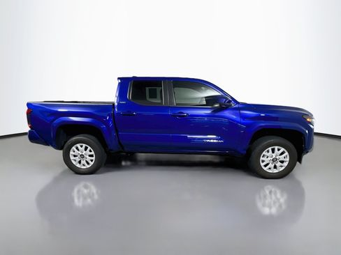 Used 2024 Toyota Tacoma SR5 RWD image 3
