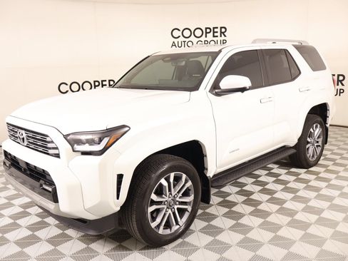Used 2026 Toyota 4Runner Limited AWD/4WD image 10
