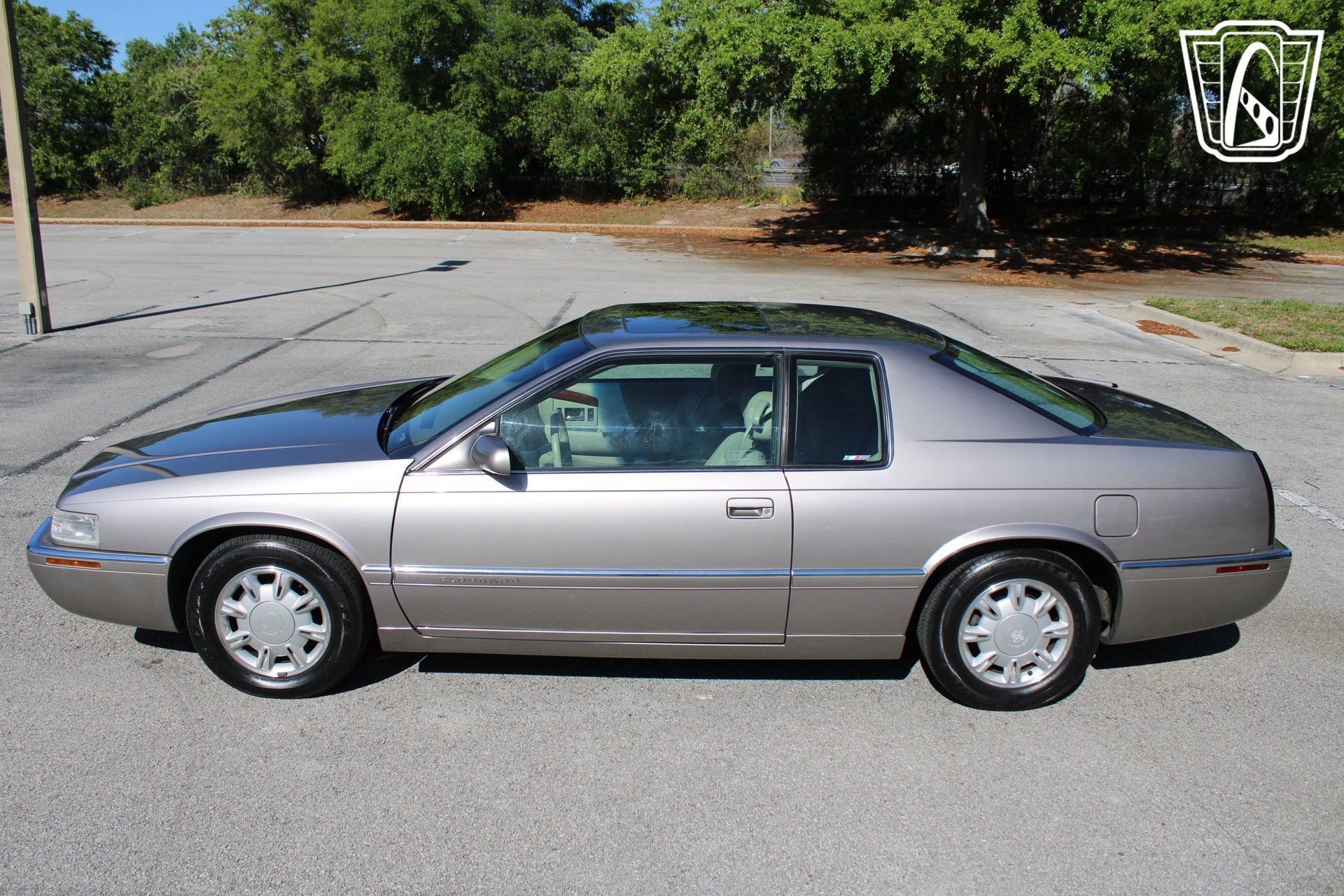 Used 1996 Cadillac Eldorado FWD image 20