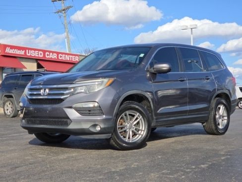 Used 2017 Honda Pilot EX-L image 2