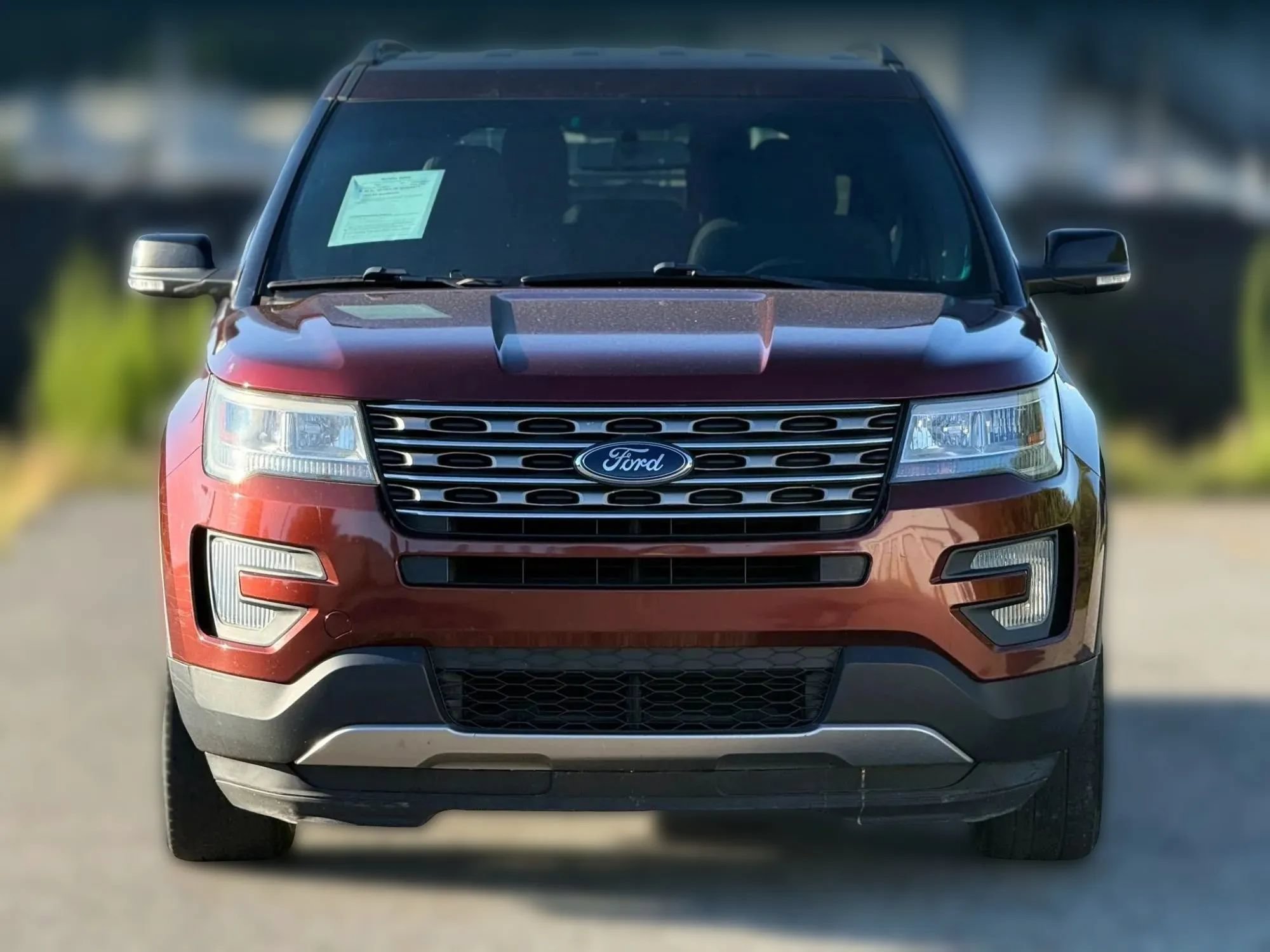 Used 2016 Ford Explorer XLT w/ Equipment Group 201A AWD/4WD image 5