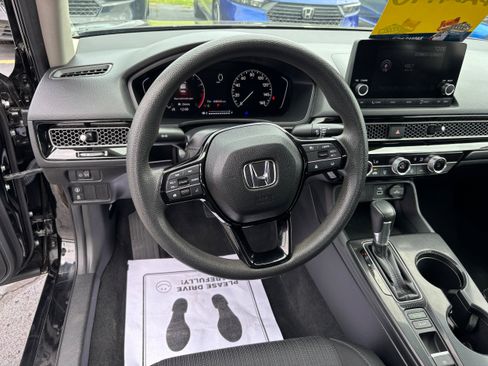 Certified 2022 Honda Civic LX image 18