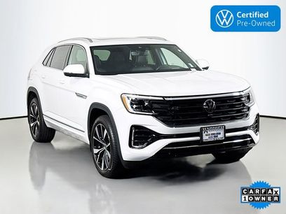 Used 2025 Volkswagen Atlas Cross Sport SEL Premium R-Line