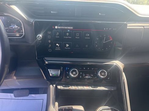 Used 2023 GMC Sierra 1500 AT4 w/ AT4 Preferred Package image 14
