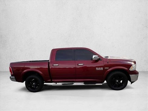 Used 2018 RAM 1500 Laramie image 5