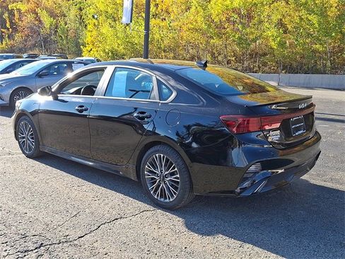 Certified 2023 Kia Forte GT-Line image 4