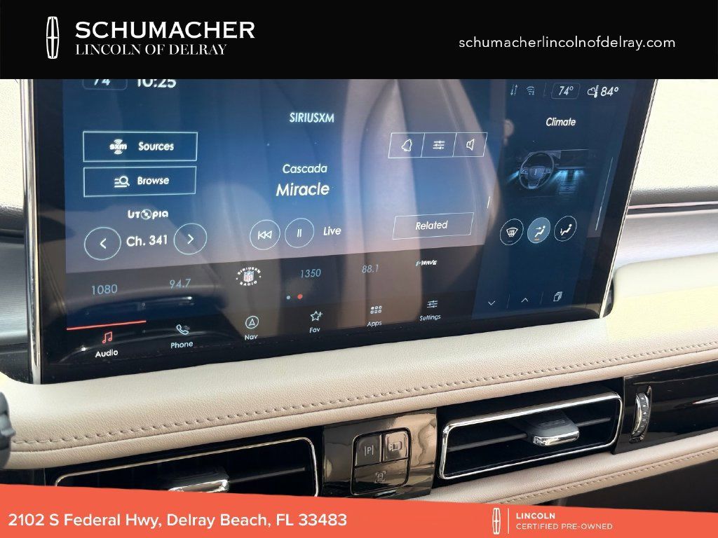 Used 2022 Lincoln Nautilus FWD w/ Premium Package image 17