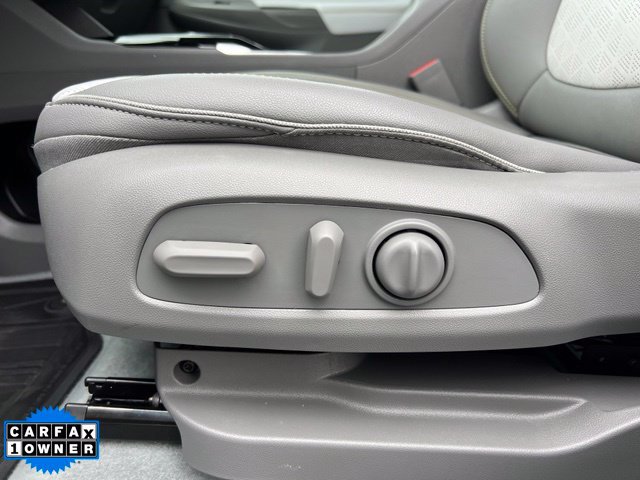 Used 2023 Chevrolet Bolt EUV Premier FWD image 17