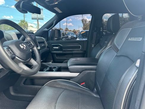 Used 2024 RAM 2500 Laramie w/ Night Edition AWD/4WD image 8