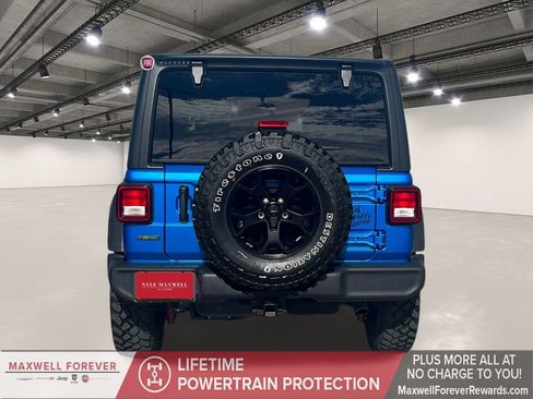 Used 2021 Jeep Wrangler Unlimited Sport image 15