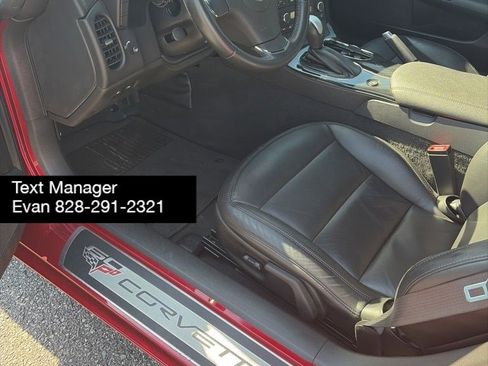 Used 2013 Chevrolet Corvette Coupe RWD image 10