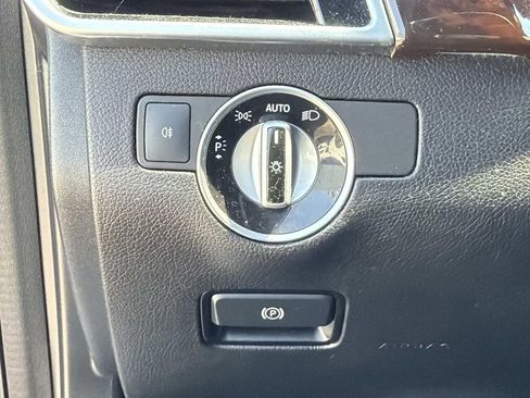 Used 2017 Mercedes-Benz GLS 450 4MATIC image 21