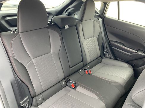 Used 2024 Subaru Impreza 2.0i Sport image 19