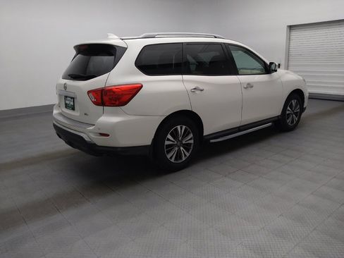 Used 2019 Nissan Pathfinder SL FWD image 10