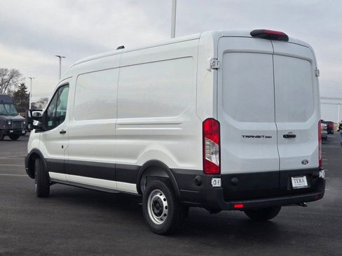 New 2026 Ford Transit 250 148 Medium Roof RWD image 11