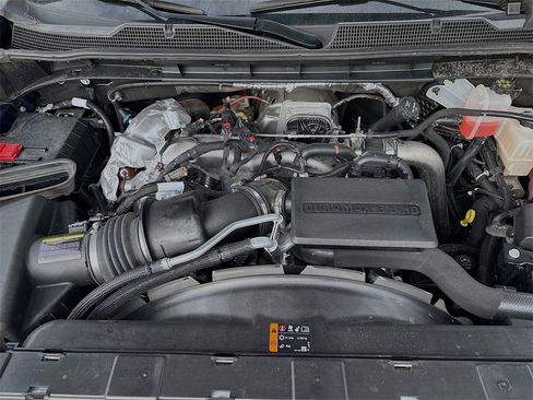 Used 2025 Chevrolet Silverado 2500 Custom w/ Custom Value Package image 28