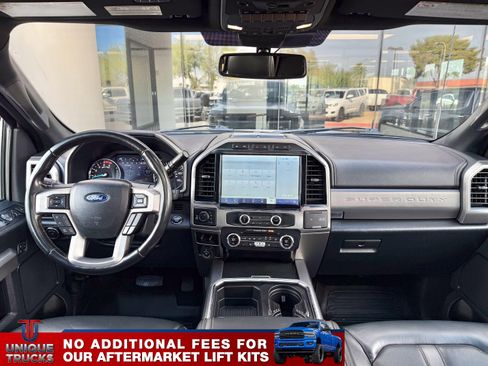 Used 2022 Ford F350 Platinum w/ Tremor Off-Road Package image 34