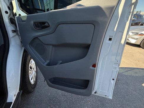 Used 2015 Ford Transit 350 XLT image 21
