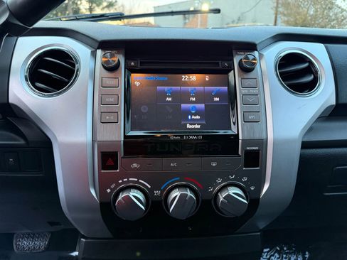 Used 2015 Toyota Tundra SR5 image 27