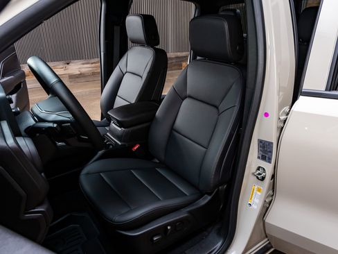 Used 2026 Chevrolet Colorado Trail Boss AWD/4WD image 29